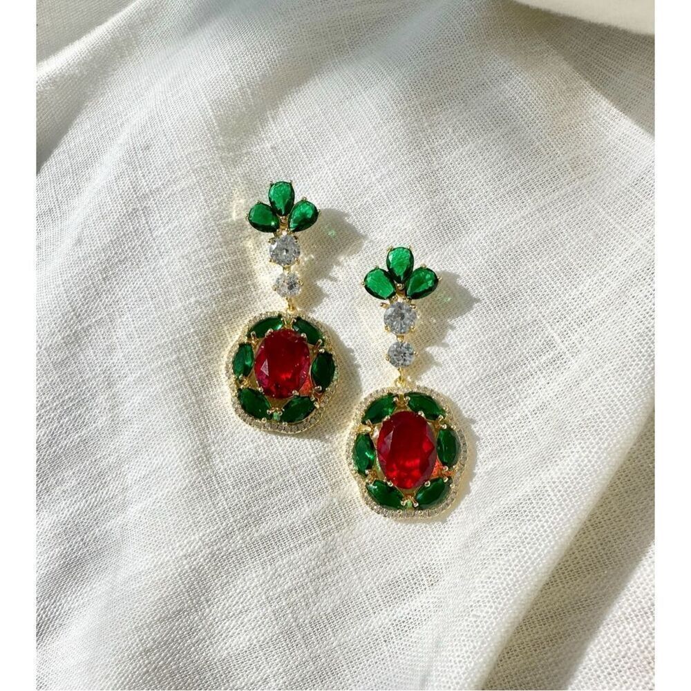 Super sparkly ruby red oval and emerald green dangle earrings